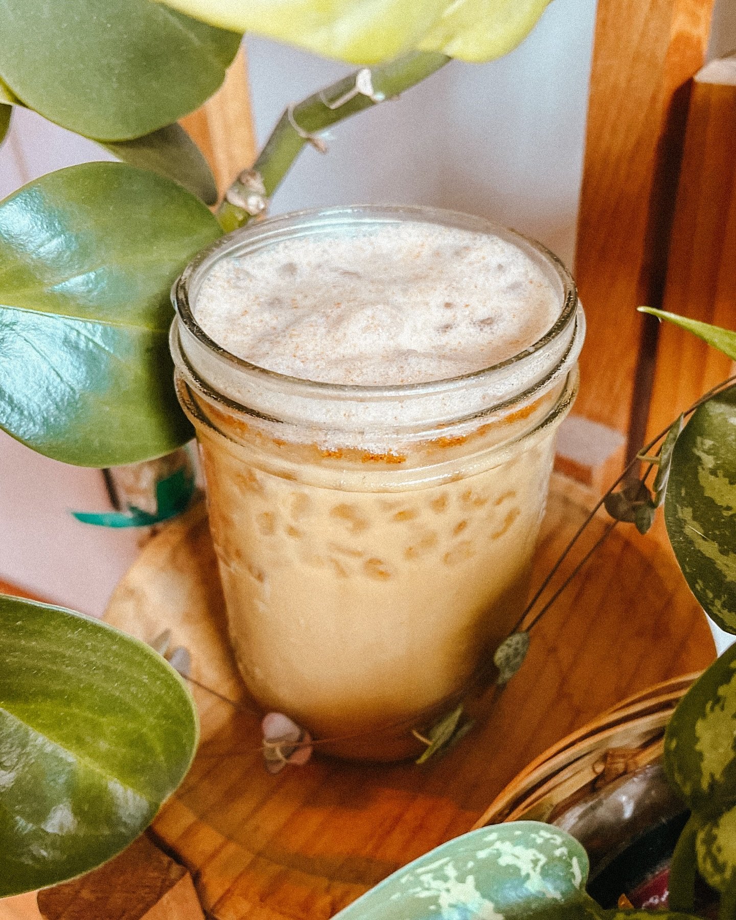 As we count down the last days of Summer we decided that this drink drop would be a bit of a love letter to summer days and nights.💌
📋Last Days of Summer Checklist - Drink Menu
🔥🪵Bonfire Brew - Cinnamon Maple Cold Brew (iced only)
🌤️🌿 Summer